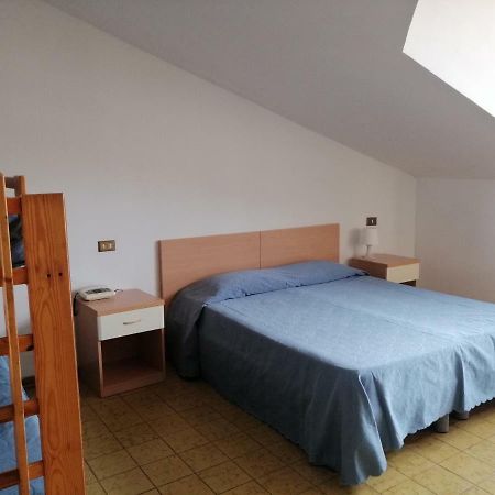 Albergo Ida Масса Экстерьер фото