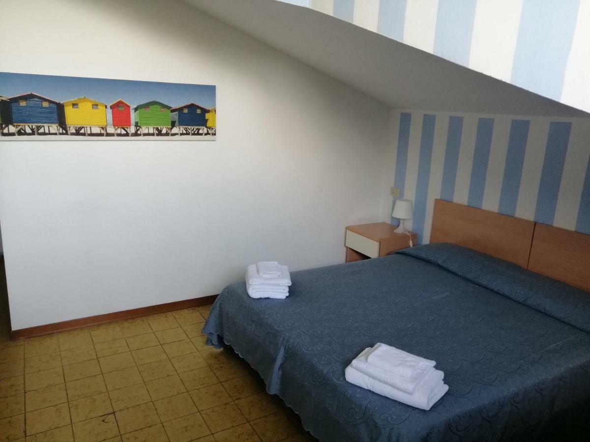 Albergo Ida Масса Экстерьер фото