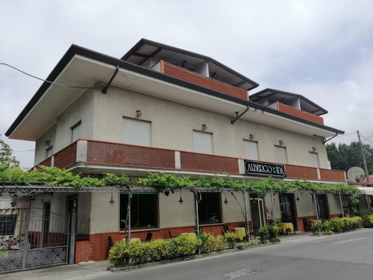 Albergo Ida Масса Экстерьер фото
